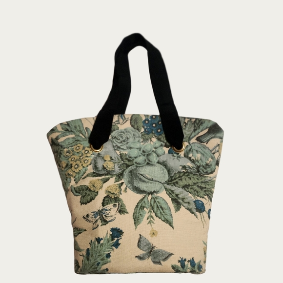 Jennifer Jones Handbags - Jennifer Jones Botanical Tote with Black Ribbon Handles EUC